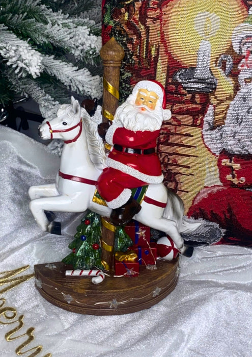 Santa And The HorseProduct description:
Measurements: - 22x10 cm
Functions:      - Led light
- Music box
Color: - Multi Color 